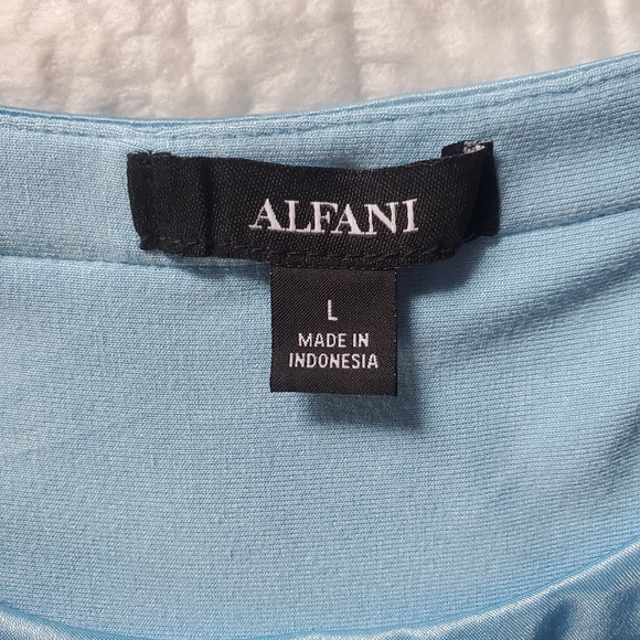 NWT Alfani Ladies Blouse - Picture 2 of 7